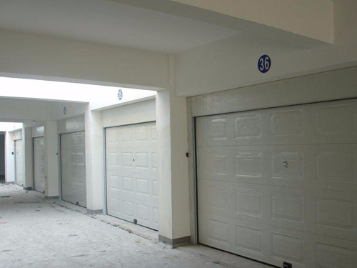 翻版車庫門安裝