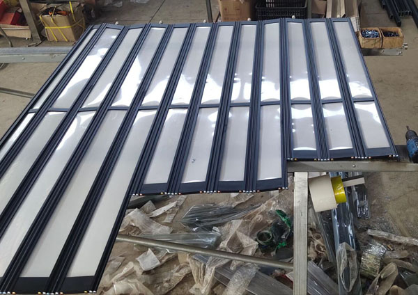 水晶折疊門生產(chǎn)廠家環(huán)境